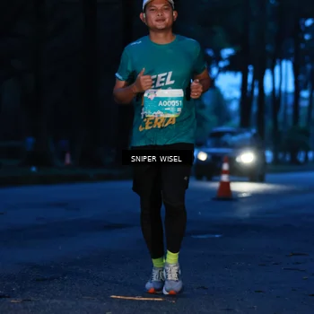 Runner Photo 7742048