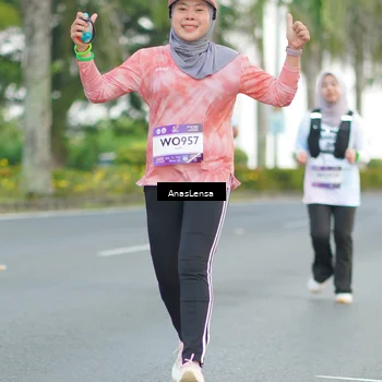 Runner Photo 7742061