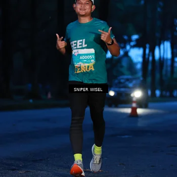 Runner Photo 7742068