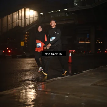 Runner Photo 7742078