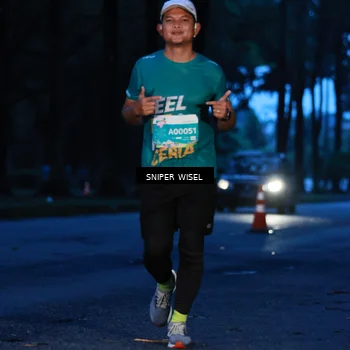 Runner Photo 7742079