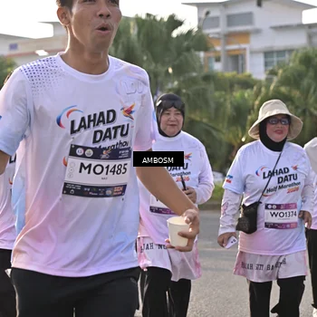 Runner Photo 7742081