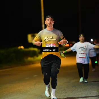 Runner Photo 7742082