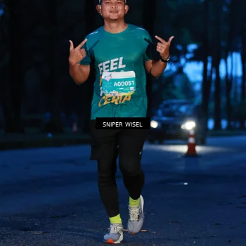 Runner Photo 7742083