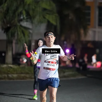Runner Photo 7742093