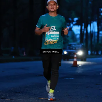 Runner Photo 7742126