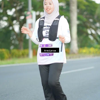 Runner Photo 7742129