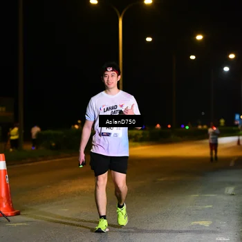 Runner Photo 7742136