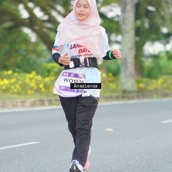 Runner Photo 7742152