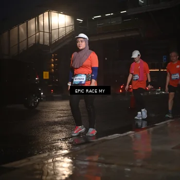 Runner Photo 7742153