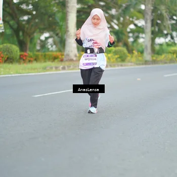 Runner Photo 7742166