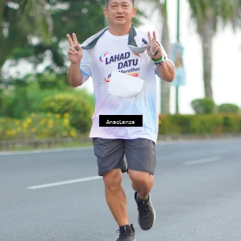 Runner Photo 7742174