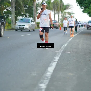Runner Photo 7742201