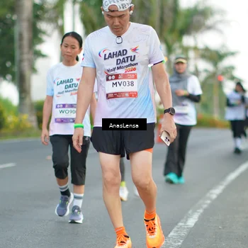 Runner Photo 7742231