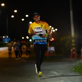 Runner Photo 7742237