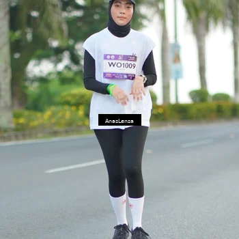 Runner Photo 7742317