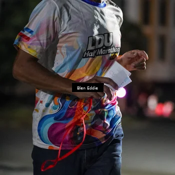 Runner Photo 7742335
