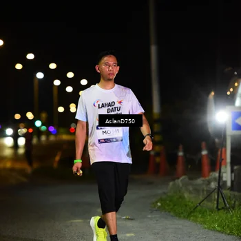 Runner Photo 7742336
