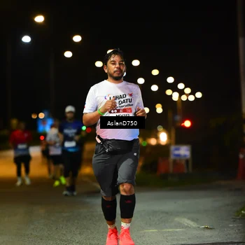 Runner Photo 7742369