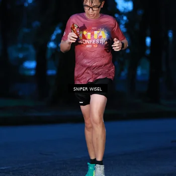 Runner Photo 7742375