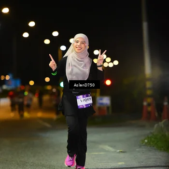 Runner Photo 7742378