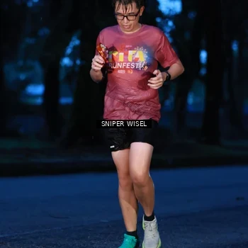 Runner Photo 7742380