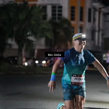 Runner Photo 7742381