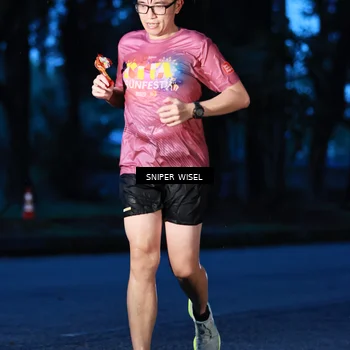 Runner Photo 7742421