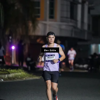 Runner Photo 7742424