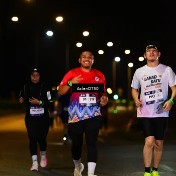 Runner Photo 7742431