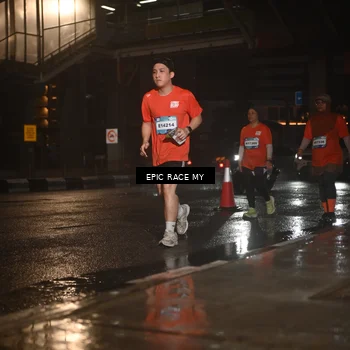 Runner Photo 7742434