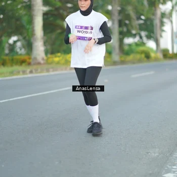 Runner Photo 7742439