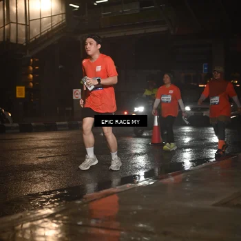 Runner Photo 7742457