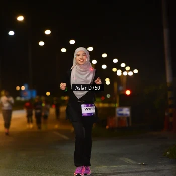 Runner Photo 7742458