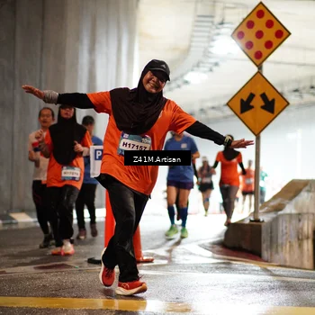 Runner Photo 7742480
