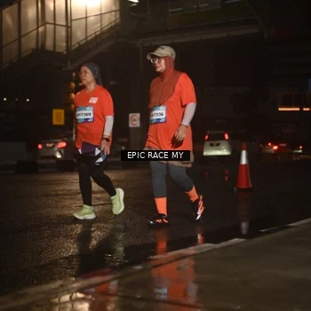 Runner Photo 7742493