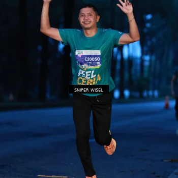 Runner Photo 7742505