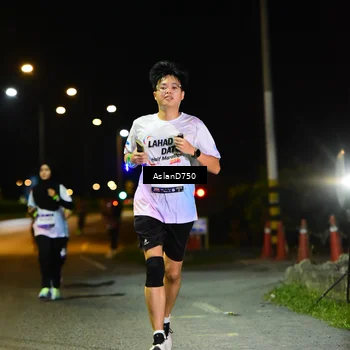 Runner Photo 7742512