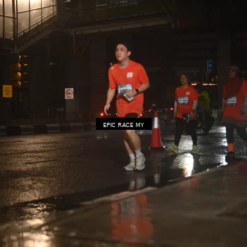 Runner Photo 7742531