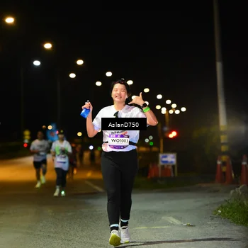 Runner Photo 7742535