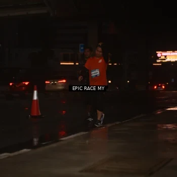 Runner Photo 7742557