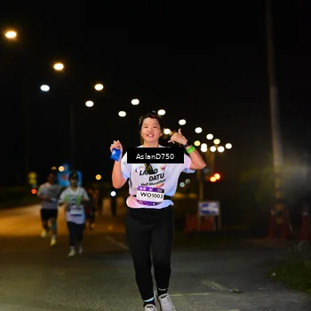 Runner Photo 7742583