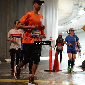 Runner Photo 7742601