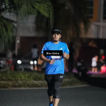 Runner Photo 7742619