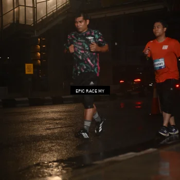 Runner Photo 7742621