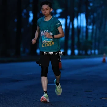 Runner Photo 7742628
