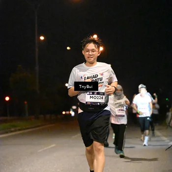 Runner Photo 7742635