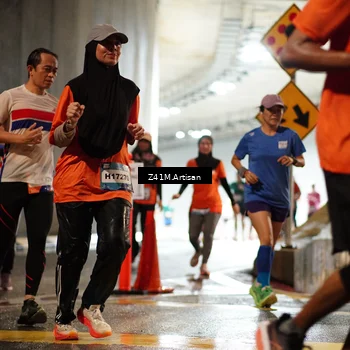 Runner Photo 7742646
