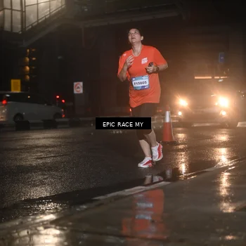 Runner Photo 7742654
