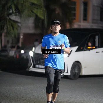 Runner Photo 7742657